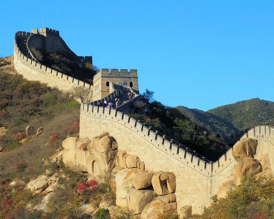 Great Wall of China is one of the famous monuments
