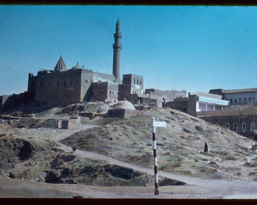 Jonah's Tomb is one of the lost tourist attractions