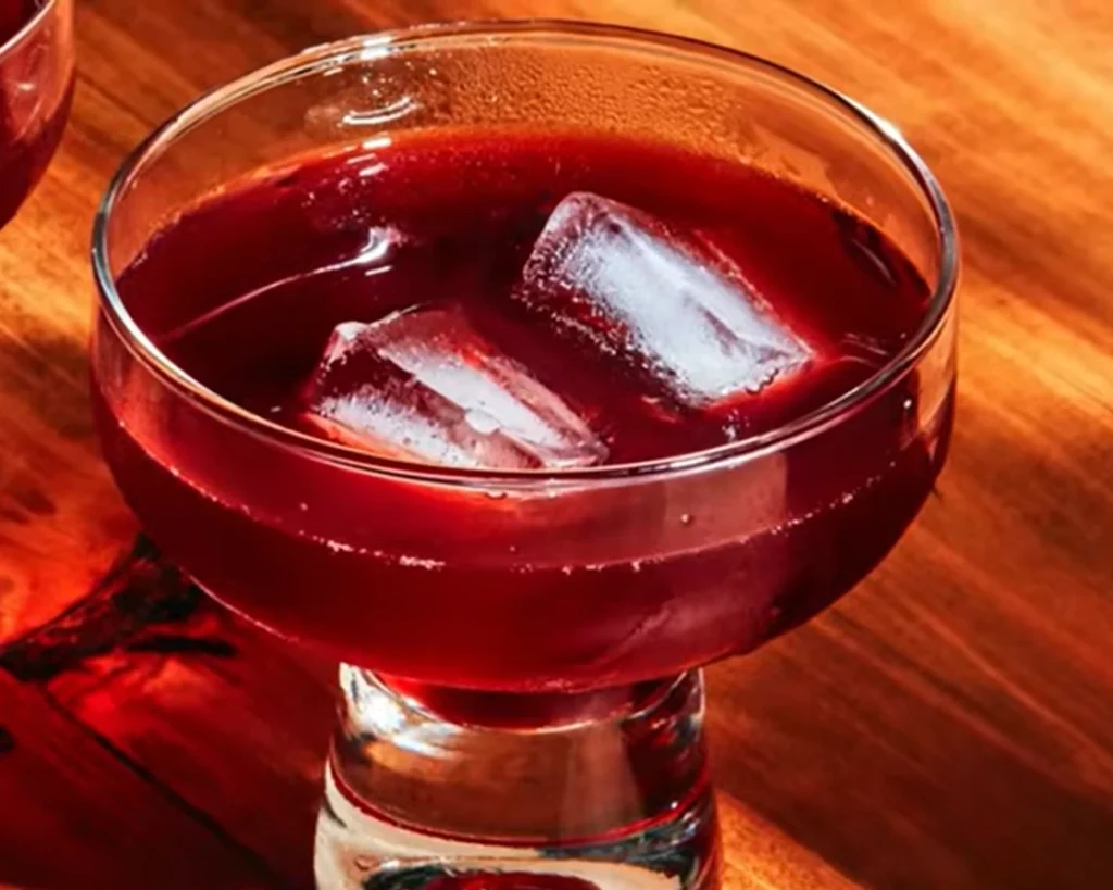 Mama Drink is one of the amazing facts about Dominican