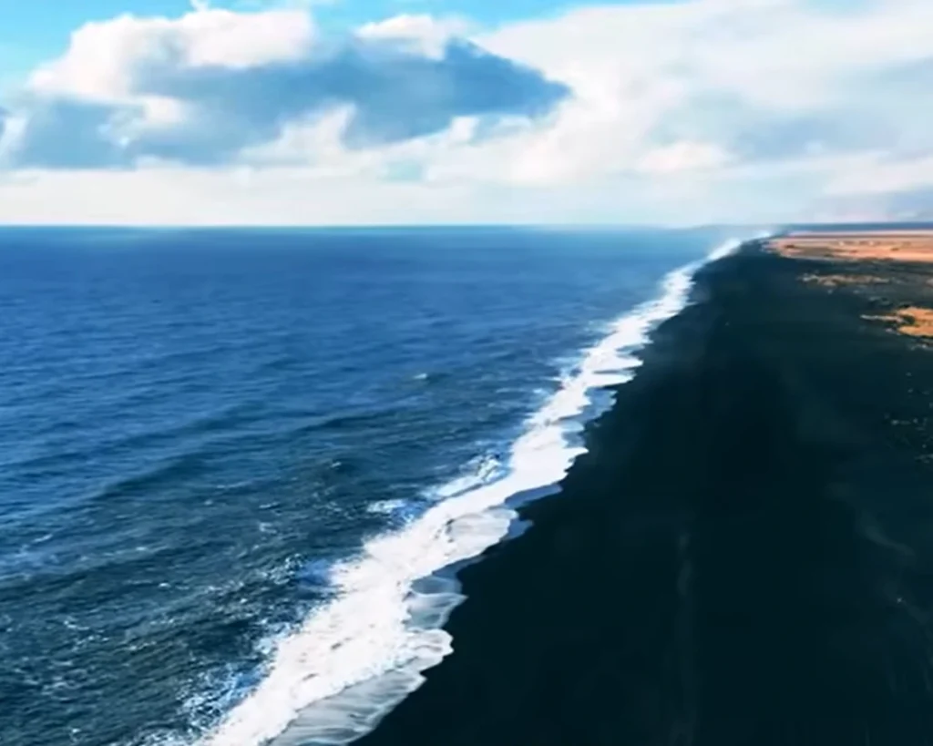 Unique Sand Color is one of the amazing facts about Saint Vincent and the Grenadines