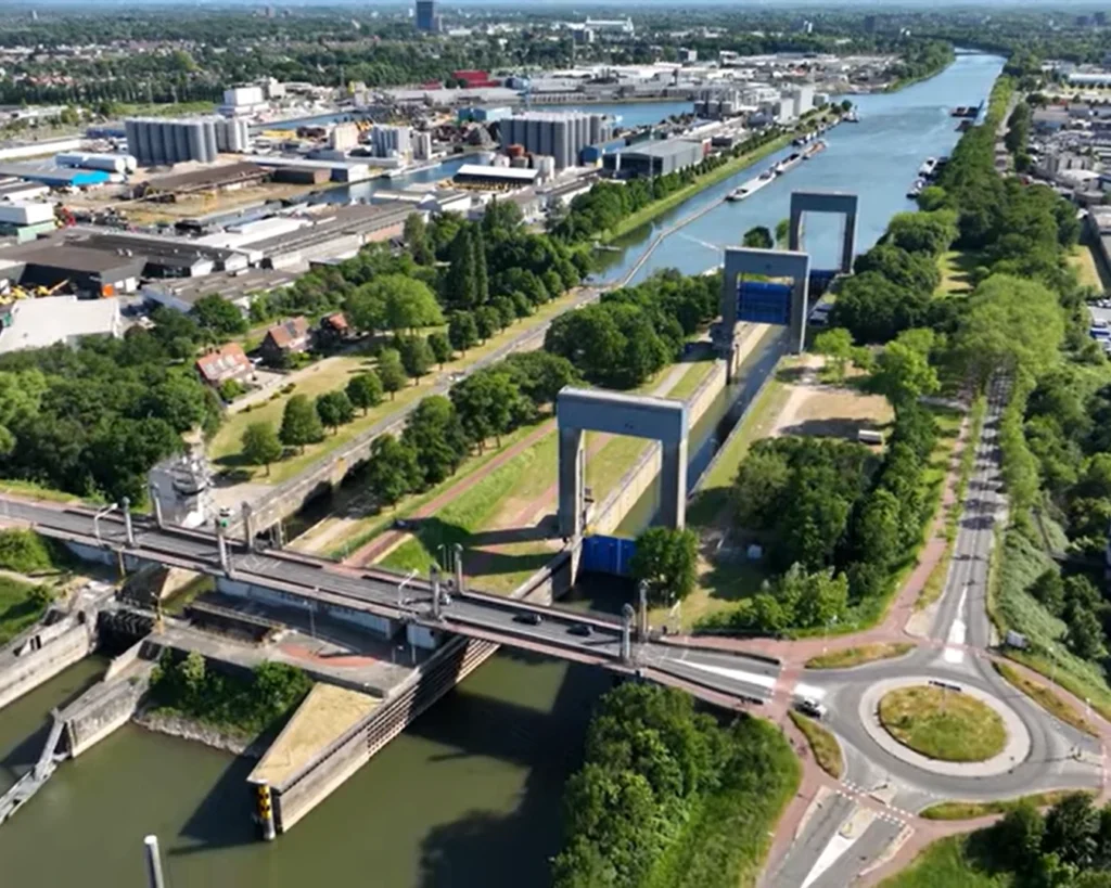 Panama is one of the city state countries