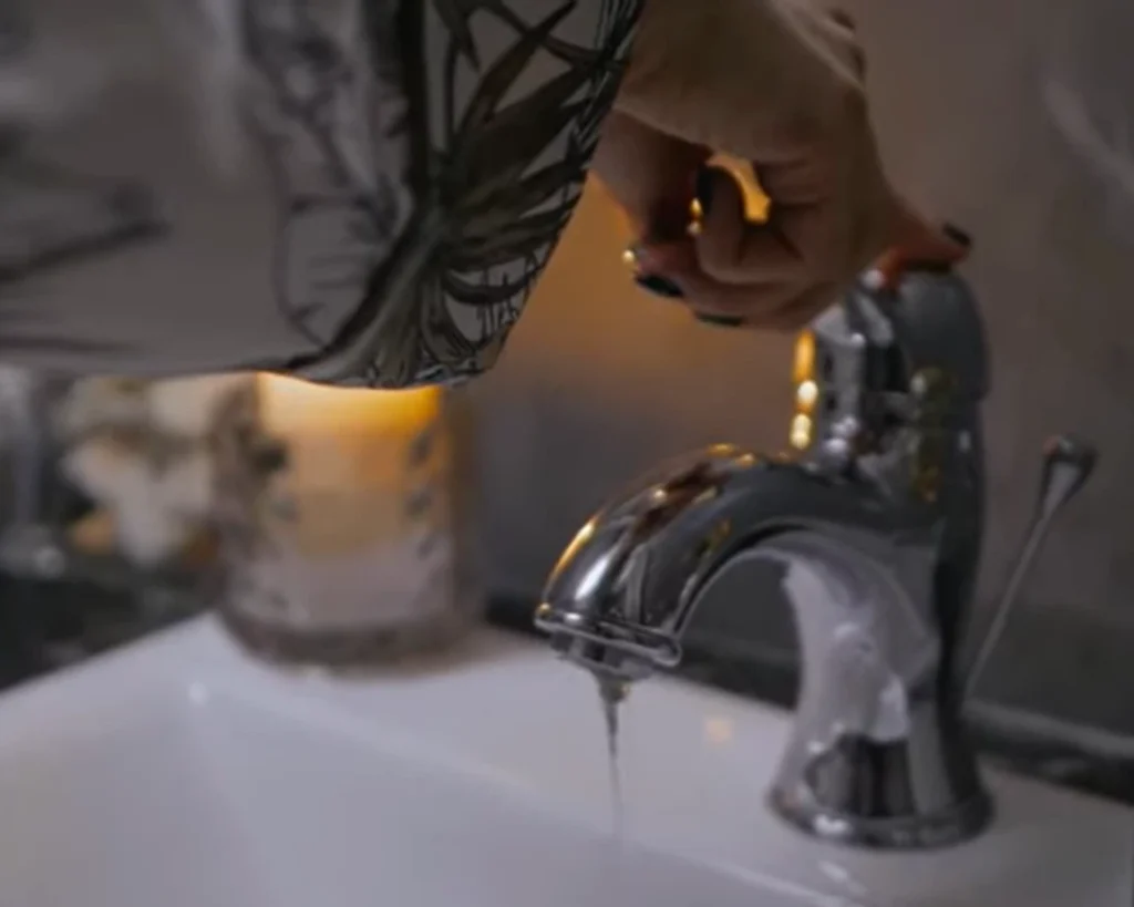Tap Water is one of the amazing facts about Iceland