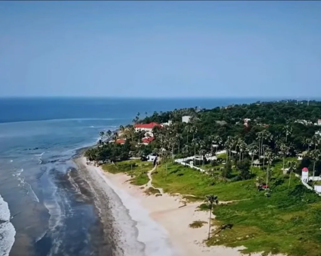 Lowest Wages In The World is one of the amazing facts about Gambia