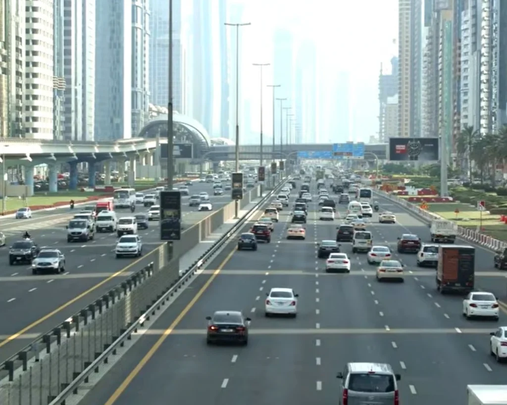 Dubai's Highway is one of the shocking facts about Dubai
