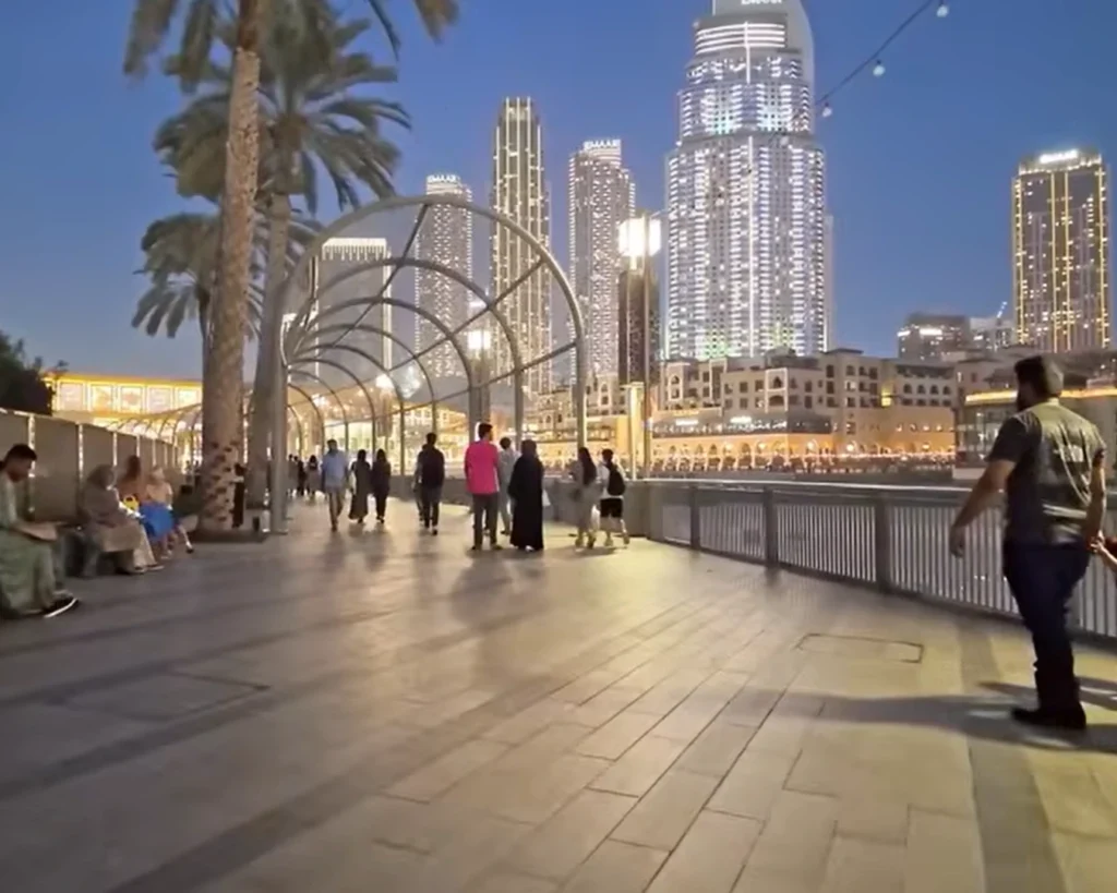 One of the Dubai's safety tips is social rules