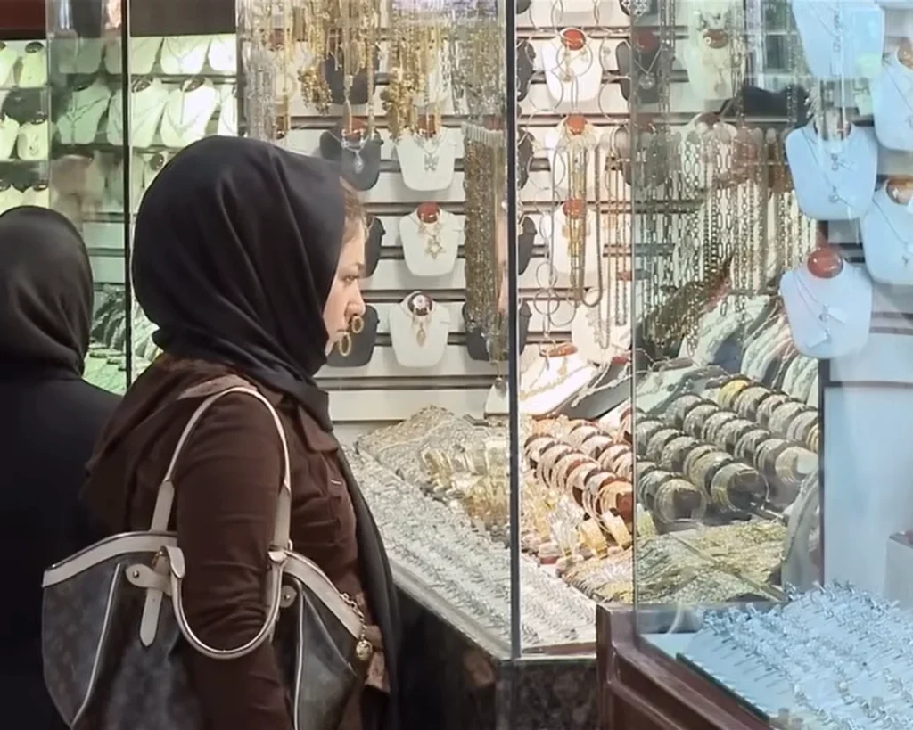 Grand Bazar is one of the interesting facts about Tehran 
