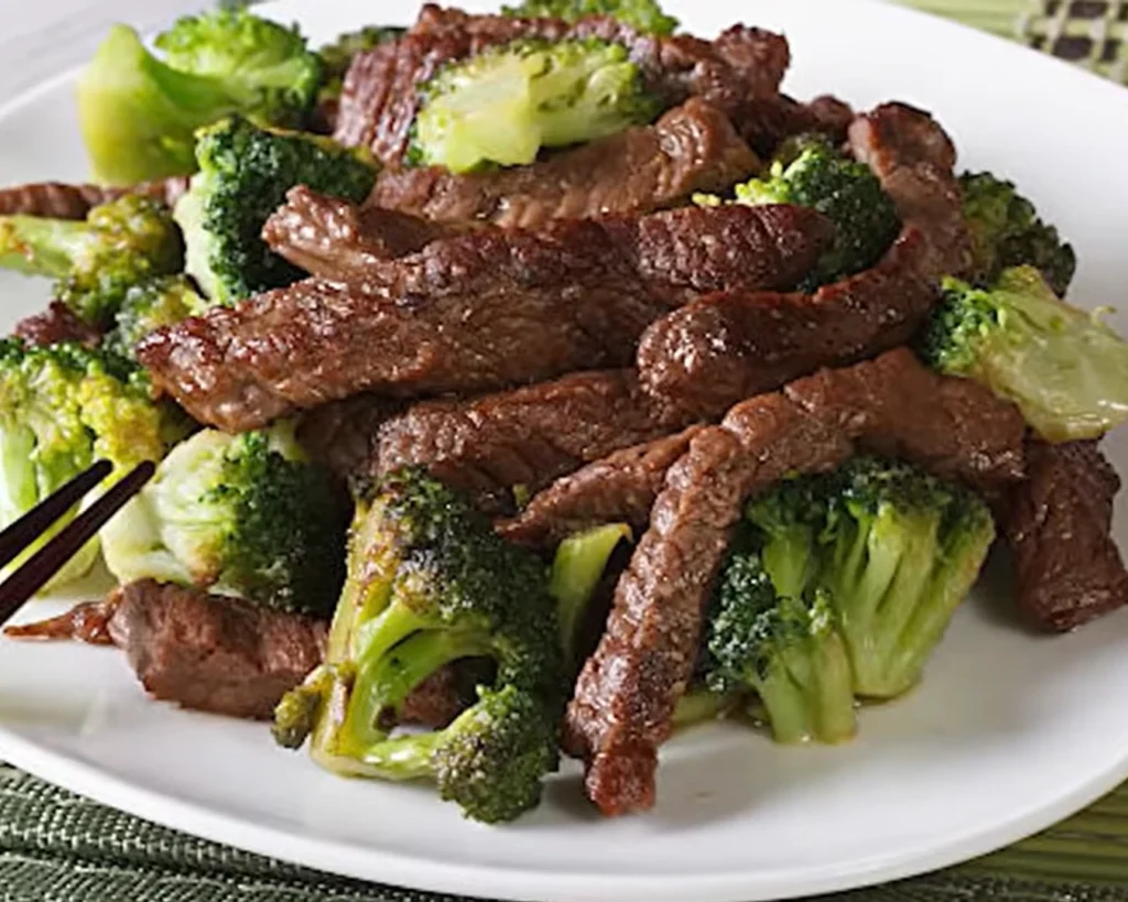 Beef With Broccoli is one of the fat burning foods 